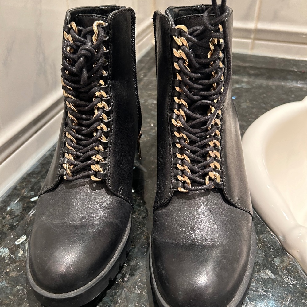 Karl lagerfeld booties